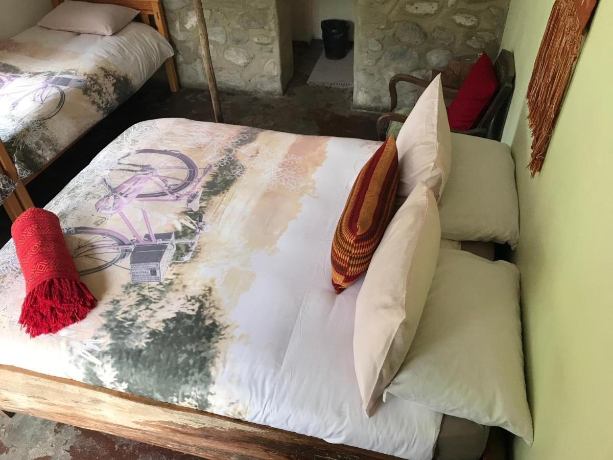 Dijembe Backpackers Lodge Стормсривер Экстерьер фото